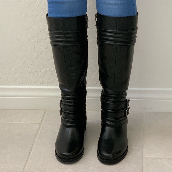 Black Equestrian Engineer Knee High Riding Boots - Picture 5 of 7